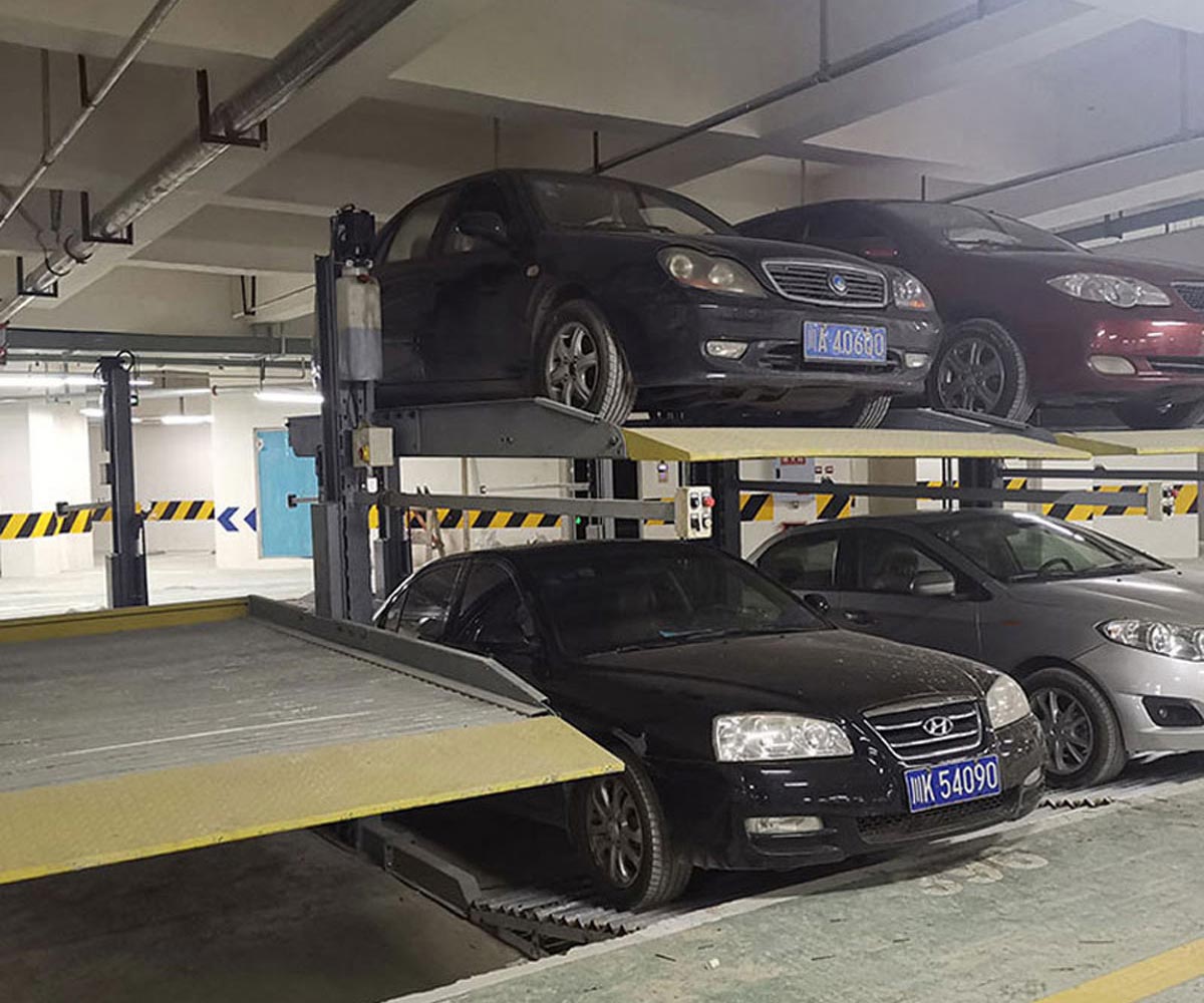 岑鞏旅游景點停車難